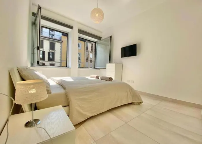 Elegance Duomo Apartment Milan, Italy