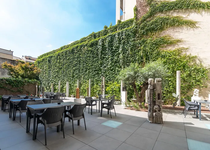 Hotel Milano Castello, Italy